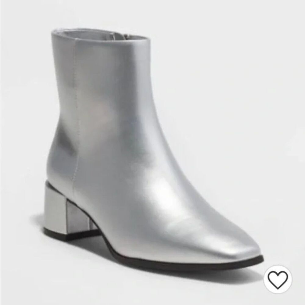 A New Day Delilah Dress Boots silver toned